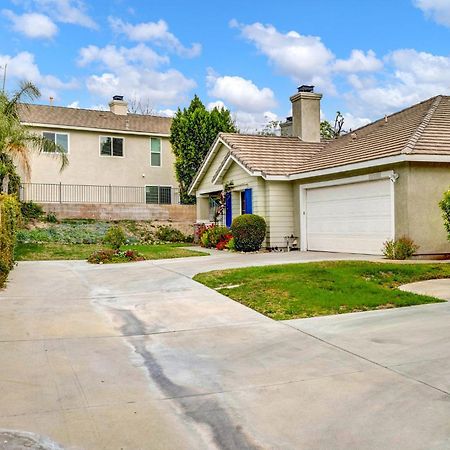 An Beautiful Designed Home In La Suburb For Family Stevenson Ranch Exterior photo