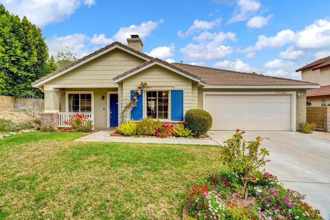 An Beautiful Designed Home In La Suburb For Family Stevenson Ranch Exterior photo