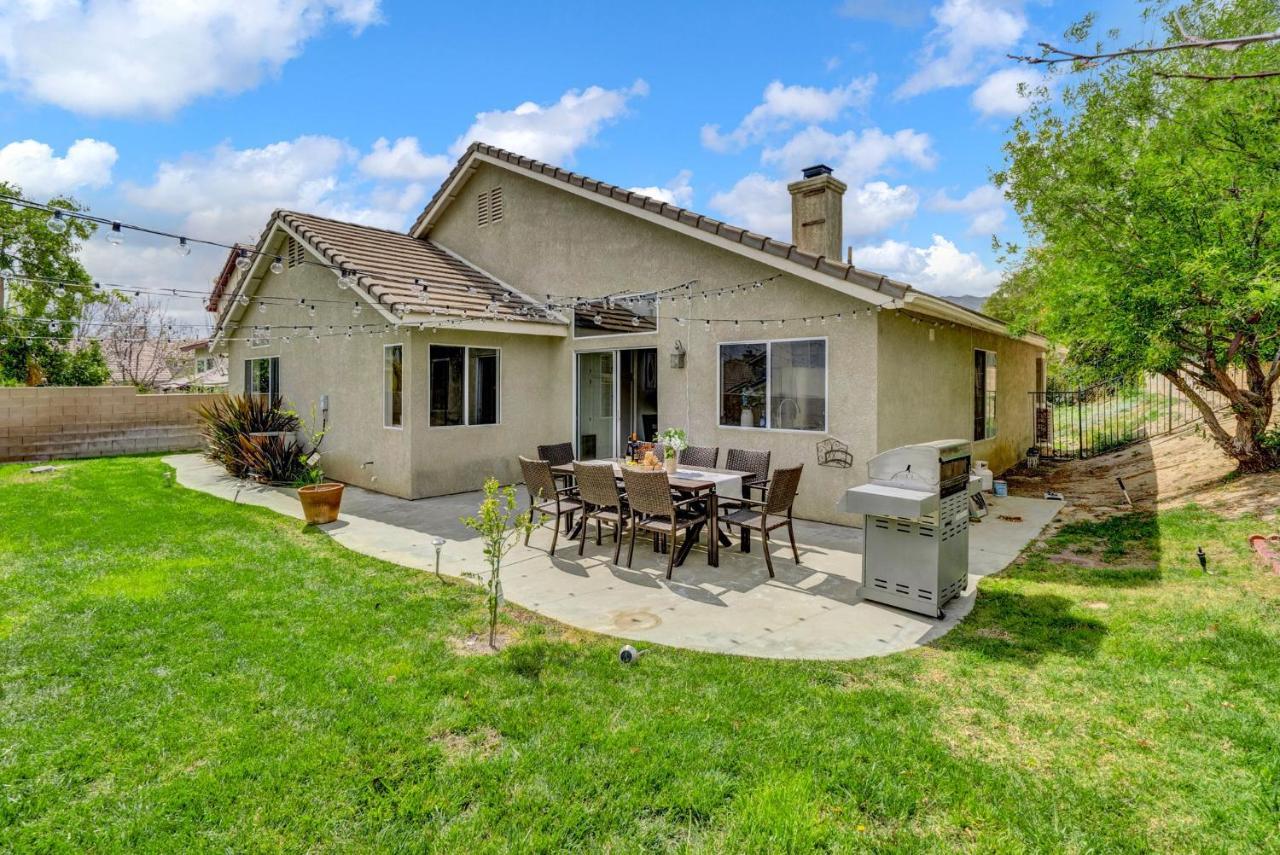 An Beautiful Designed Home In La Suburb For Family Stevenson Ranch Exterior photo