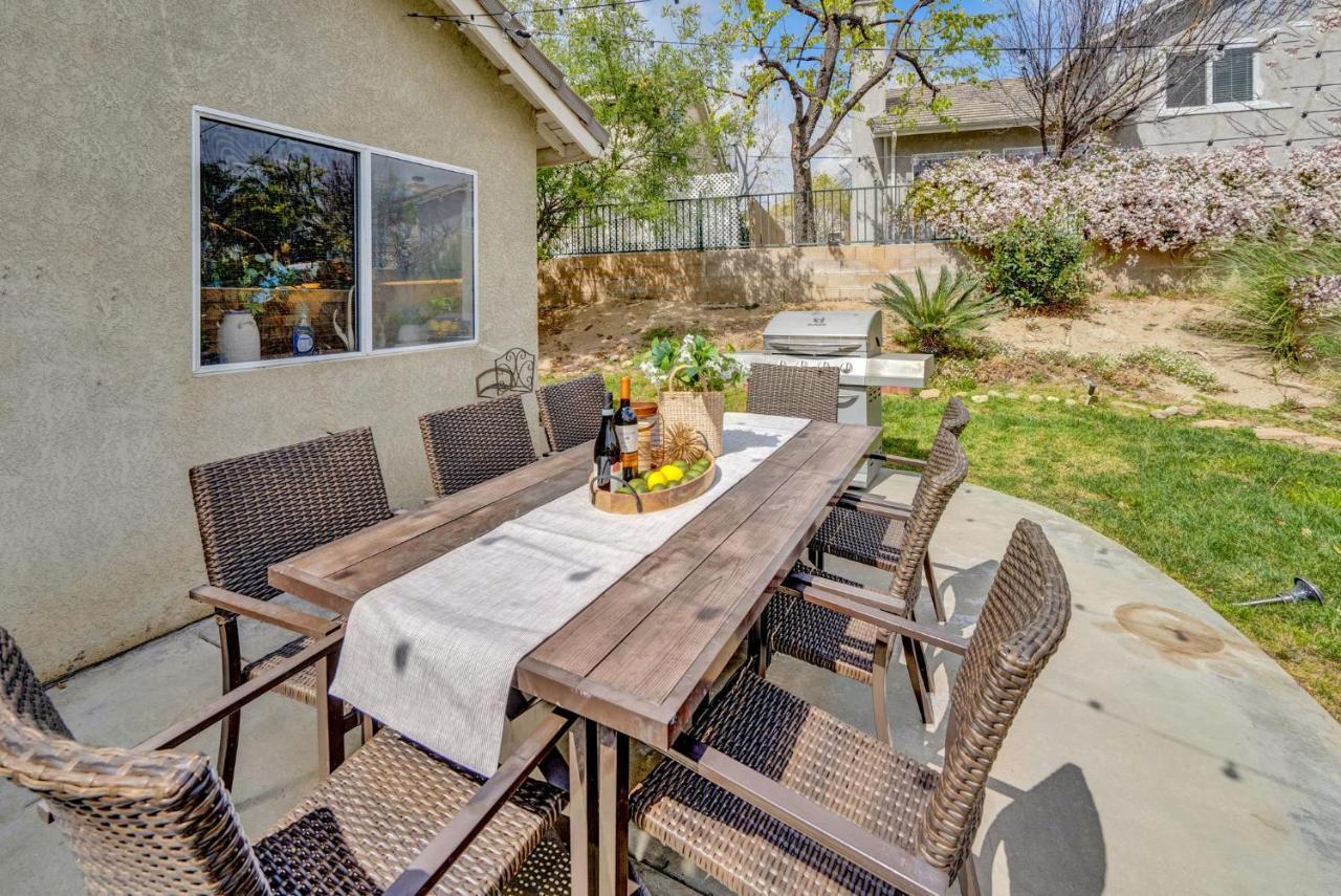 An Beautiful Designed Home In La Suburb For Family Stevenson Ranch Exterior photo